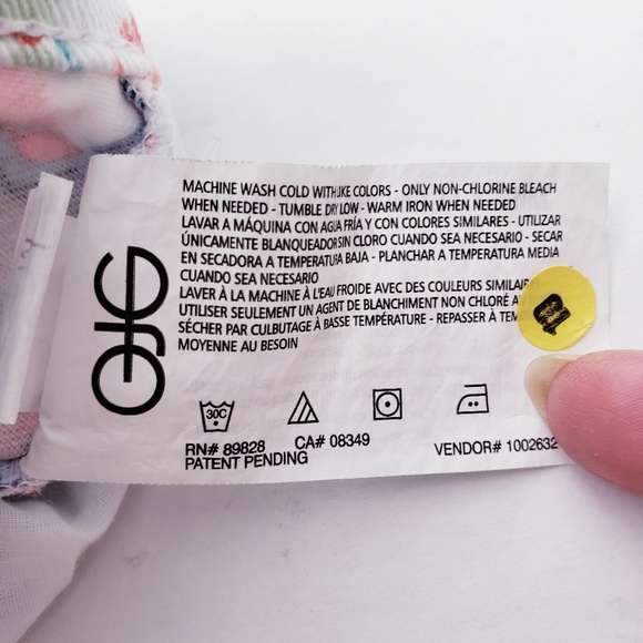 💥SOLD💥 Gloria Vanderbilt Amanda Floral Short - Picture 6 of 7